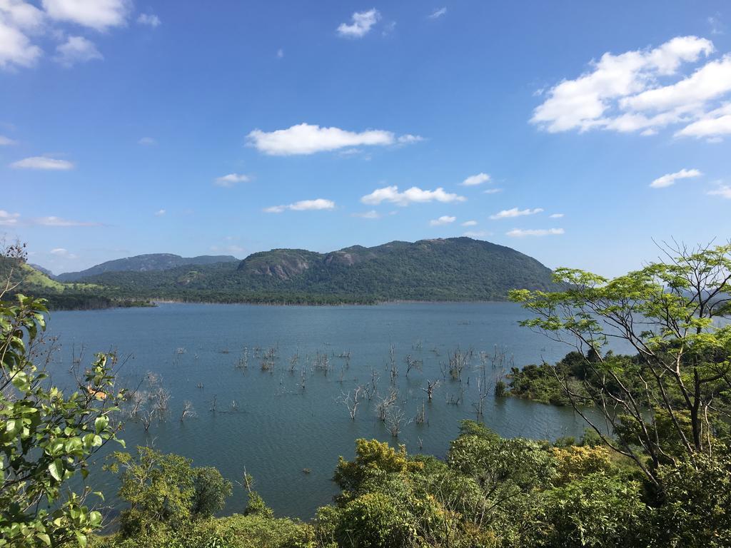 Blue Lake Ridge Maha Oya Exterior photo