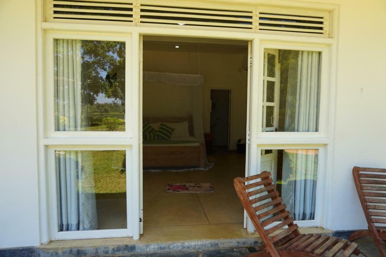 Blue Lake Ridge Maha Oya Exterior photo